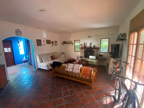 Casa 5 ambientes con 3 baños