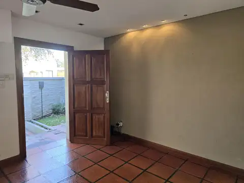 Casa en Venta en Lujan, USD 190.000