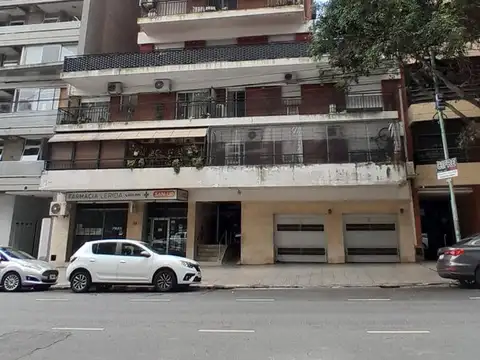 VENTA COCHERA CUBIERTA  -  VILLA URQUIZA