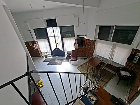 Depto Tipo Casa en Venta 80 años