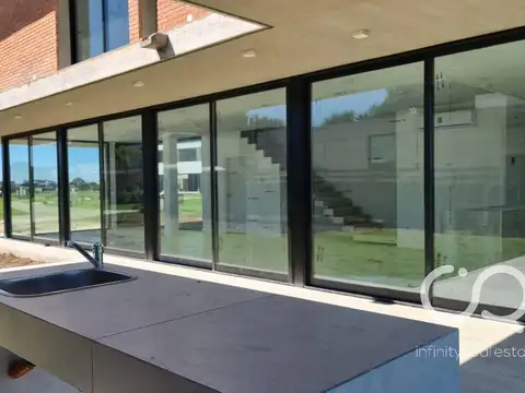 Casa en Alquiler A Estrenar