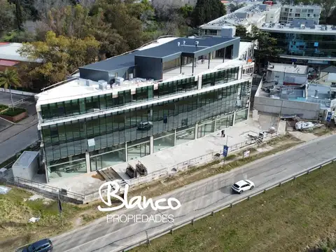 Oficina en Alquiler en Pilar, USD 2.220