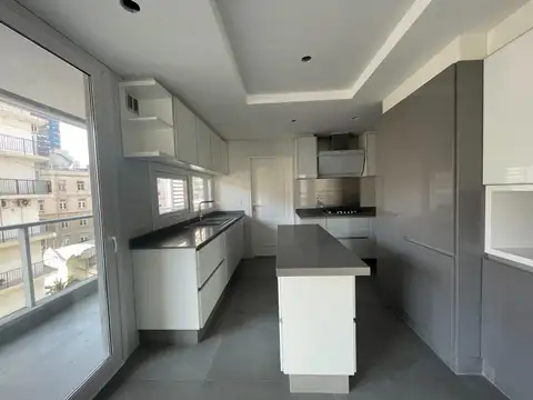 Departamento en Venta de 4 dormitorios