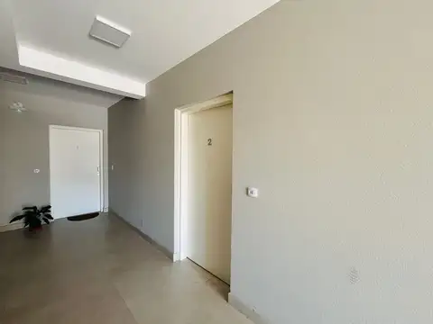 Depto Tipo Casa en Venta con 1 cocheras