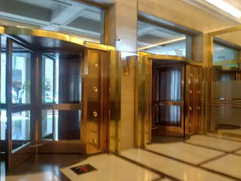 ALQUILER  OFICINA 620 M2 O SECTOR - CENTRO - MICROCENTRO