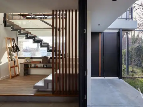 Casa en Alquiler Temporal con 1 cochera