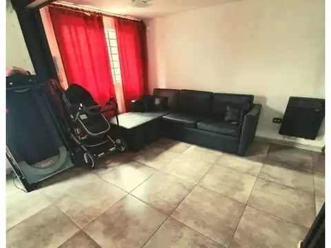 Depto Tipo Casa en Venta de 3 ambientes