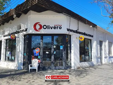 Local en Las Parejas