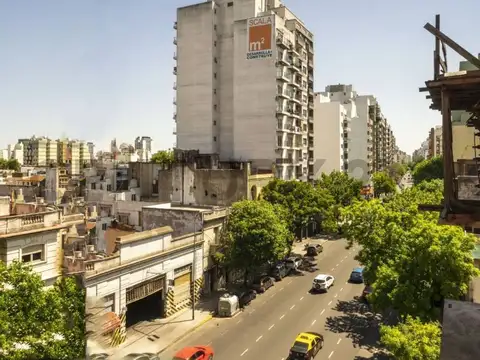 Av Independencia 4000, Piso 0