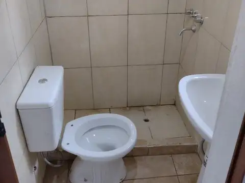 (Km. 37) Bragado 4559, entre Tonelero y Warnes