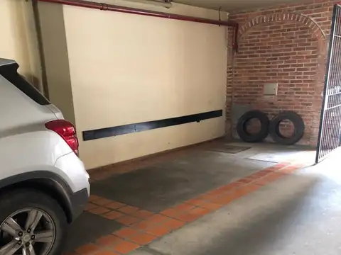 Cochera en Venta Fija