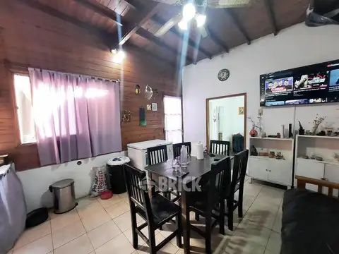 CASA EN ESPECTACULAR LOTE PROPIO DE 360 M2 TOTALES EN LOS STUDS AL 1000