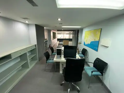 Local en Venta en Plaza Mitre, USD 98.000