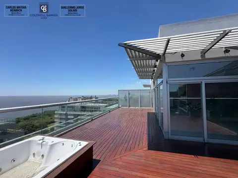 Venta de exclusivo Departamento/Dúplex con terraza, jacuzzi y vista al río en La Palmera, Olivos