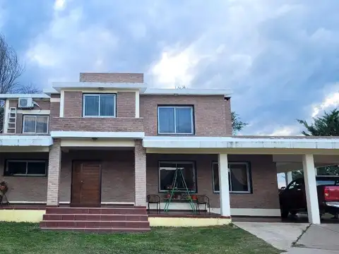Casa a la Venta 4 Dor en Miradores del Lago