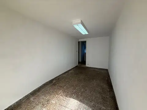 Local en Alquiler en Olivos, $ 450.000