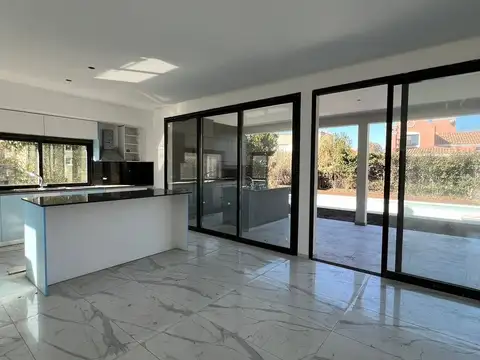 Casa en Venta 1 año