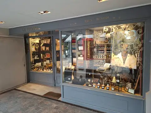 Local en Venta en Centro calle 8, USD 150.000