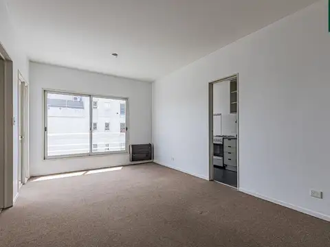 2 AMB ALQUILER,, BALCON , PILETA,JARDIN,SEGURIDAD