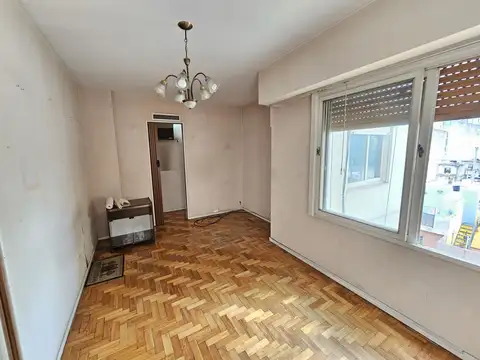 Venta 2 Amb Contrafrente Luminoso c/Cochera Caballito