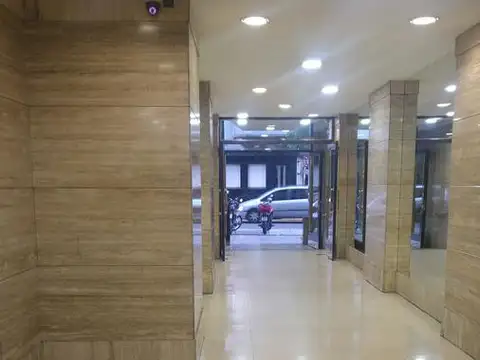 Oficina en Venta en Tribunales, USD 65.500