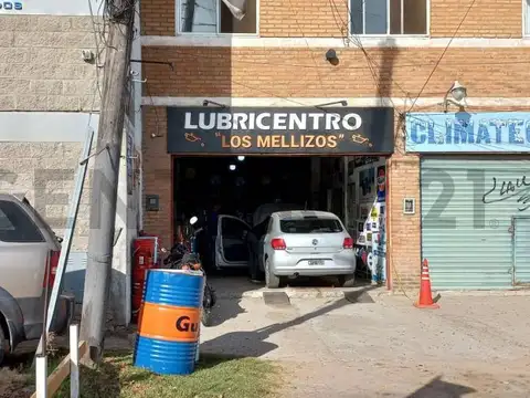 J. E. Uriburu 300, Piso 0