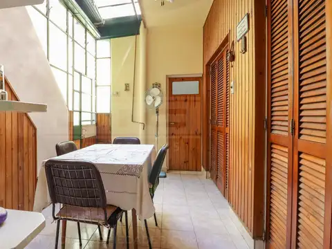 Ramallo al 4000 entre Posta y Tronador