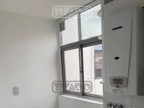 Oficina en Venta al Este