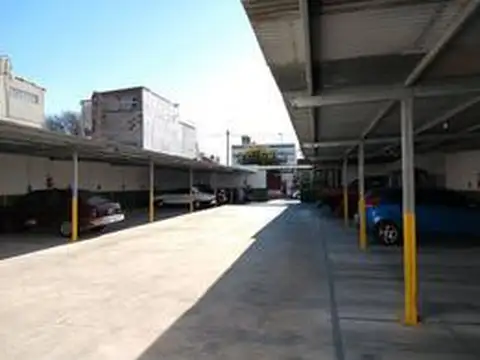 27 Cocheras en Bloque sobre Lote 600 m² — Mar del Plata