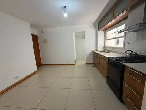 Alquiler Departamento 4 Ambientes con Cochera en Villa Urquiza