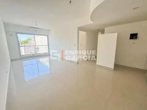 VENTA 2 AMBIENTES CON BALCÓN CORRIDO VILLA URQUIZA