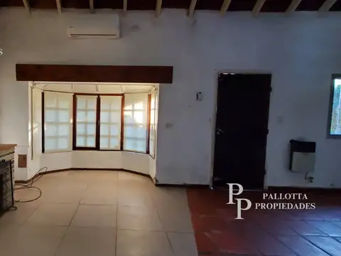 Casa 3 ambientes con 2 baños