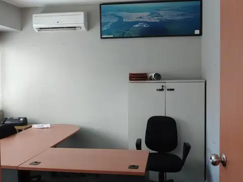 Oficina en Venta 70 años