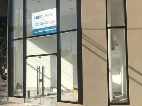 Local en Alquiler en Flores, $ 2.000.000