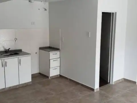 Departamento en Venta en Villa Luzuriaga, USD 42.900