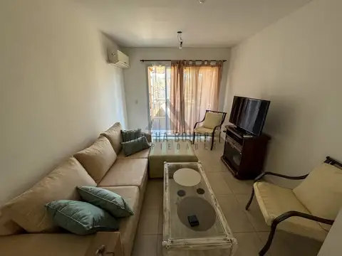 Villa Del Lago calle Champagnat 1100