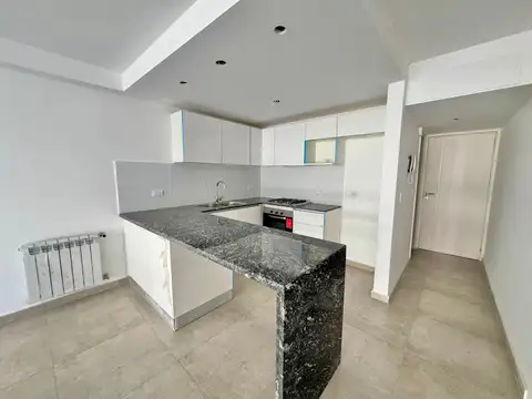 En venta 2 dormitorios c/ terraza exclusiva en Centro