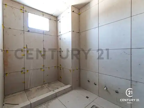 Avellaneda 300, Piso 1