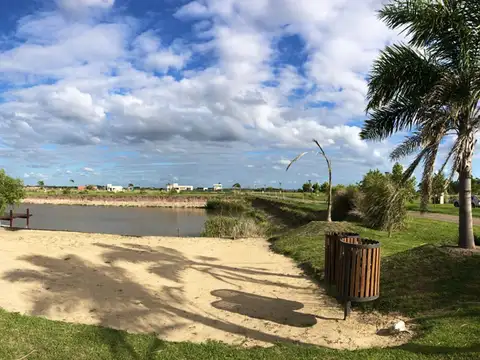 Terreno en Venta en Campos De La Enriqueta, USD 31.000