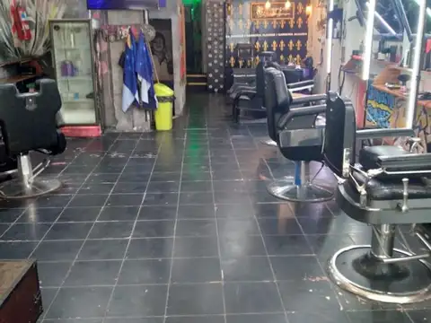 Alquiler de Local de 77 m2  Apto varios destinos San Nicolás