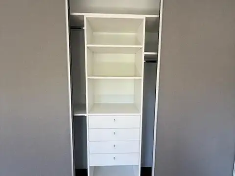 A ESTRENAR - AMBIENTE DIVISIBLE