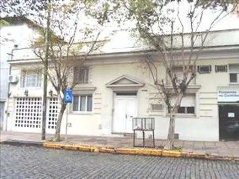 Diego Palma al 200 entre Garibaldi y Alberti