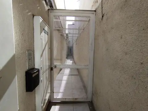 Sarmiento al 2900, Piso 1