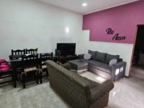 PH en venta - 1 Dormitorio 1 Baño - 50Mts2 - Lanús