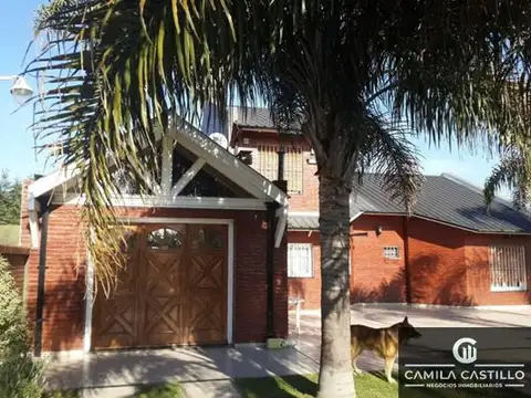 Casa en venta de 7 dormitorios c/ cochera en Virrey del Pino