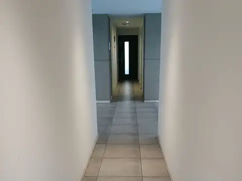 Oficina en Alquiler en Quilmes, $ 350.000