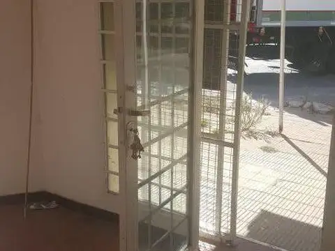 ISABEL FERNANDEZ RVDA. MADRE 1700