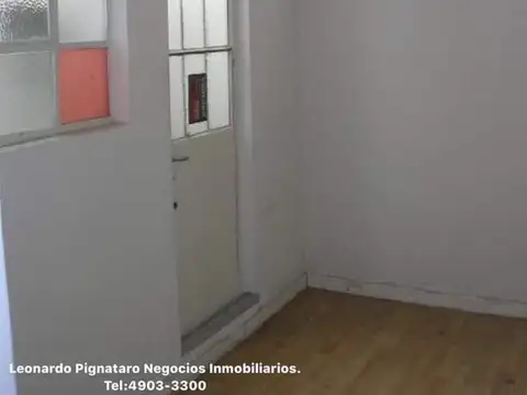 LOCAL 5.3 X 7 COCINA 1 BAÑO SOBRE AVENIDA CON RENTA