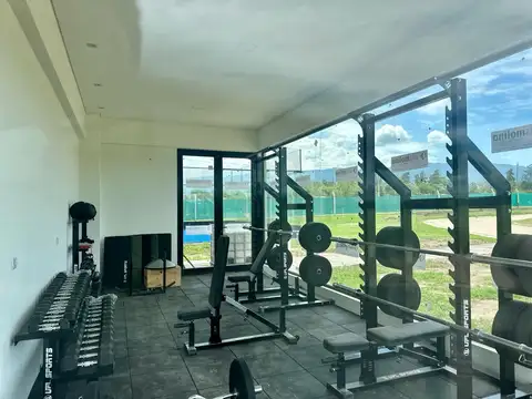 Country Yerba Buena Norte