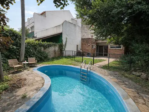Casa en alquiler en Olivos Maipu/Uzal con jardin, piscina y parrilla